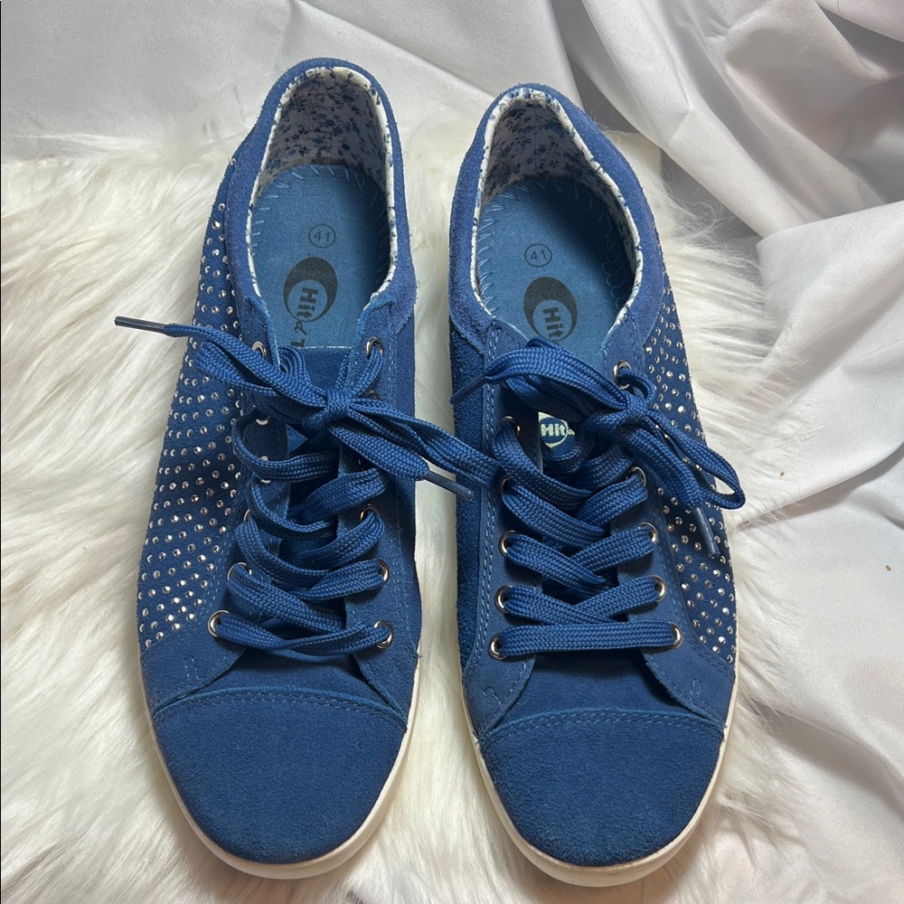 Blue Women's Sneakers with Rhinestone Detailing